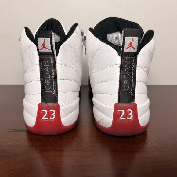 Air Jordan 12 Retro Cherry Big Kid Shoes Size 5.5Y 153265-116 - Picture 3 of 7